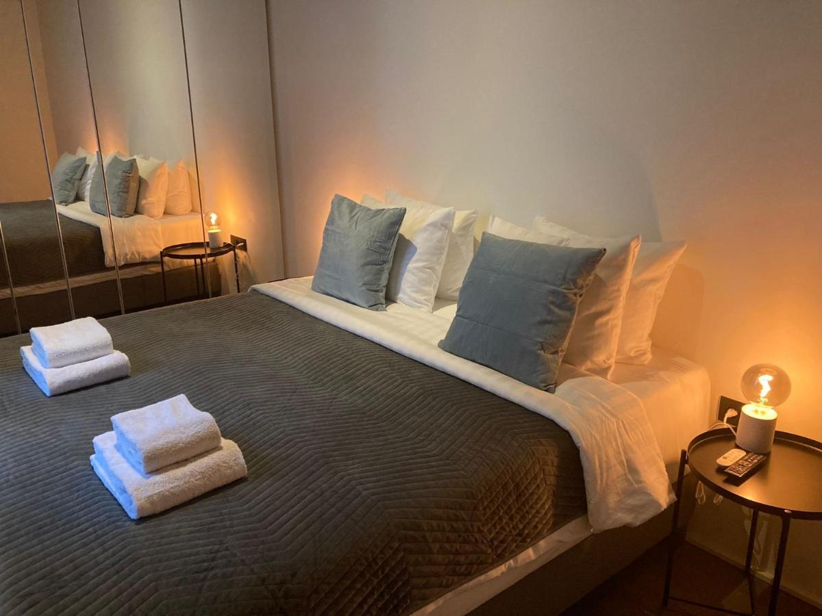 Luxury Suites Princess By Rikas Hotels アントウェルペン エクステリア 写真
