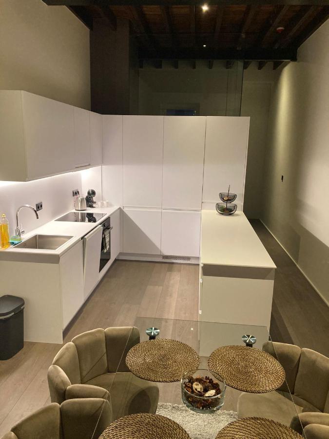 Luxury Suites Princess By Rikas Hotels アントウェルペン エクステリア 写真